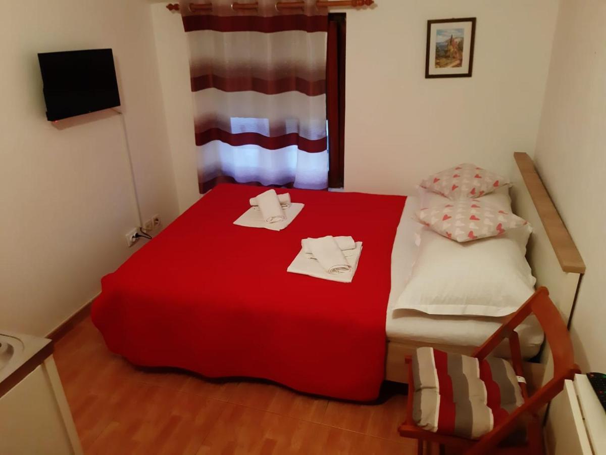 Apartments Knezic Игране Экстерьер фото