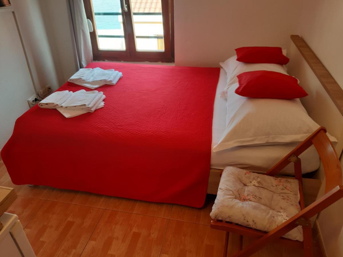Apartments Knezic Игране Экстерьер фото
